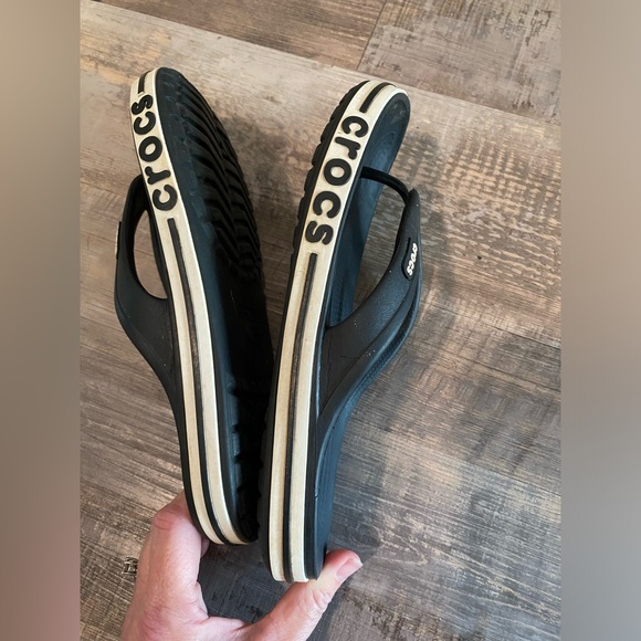 Crocs flip flops - Picture 4 of 5